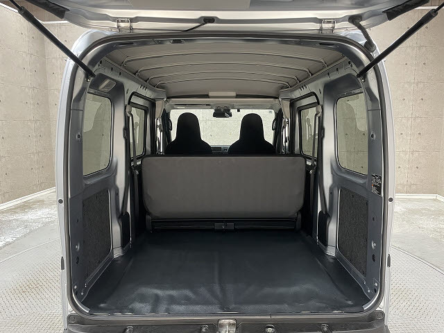 ダイハツ ハイゼットカーゴＶ デラックス