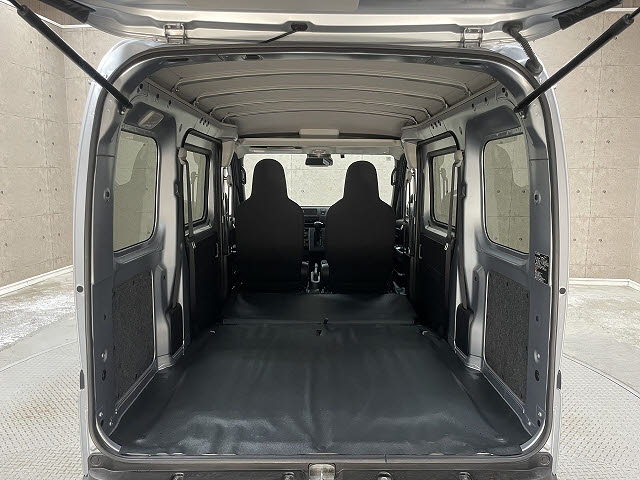 ダイハツ ハイゼットカーゴＶ デラックス