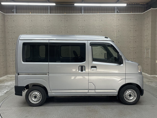 ダイハツ ハイゼットカーゴＶ デラックス