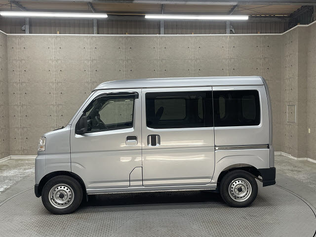 ダイハツ ハイゼットカーゴＶ デラックス