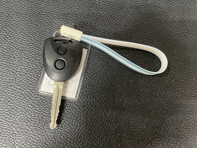 ダイハツ ハイゼットカーゴＶ デラックス