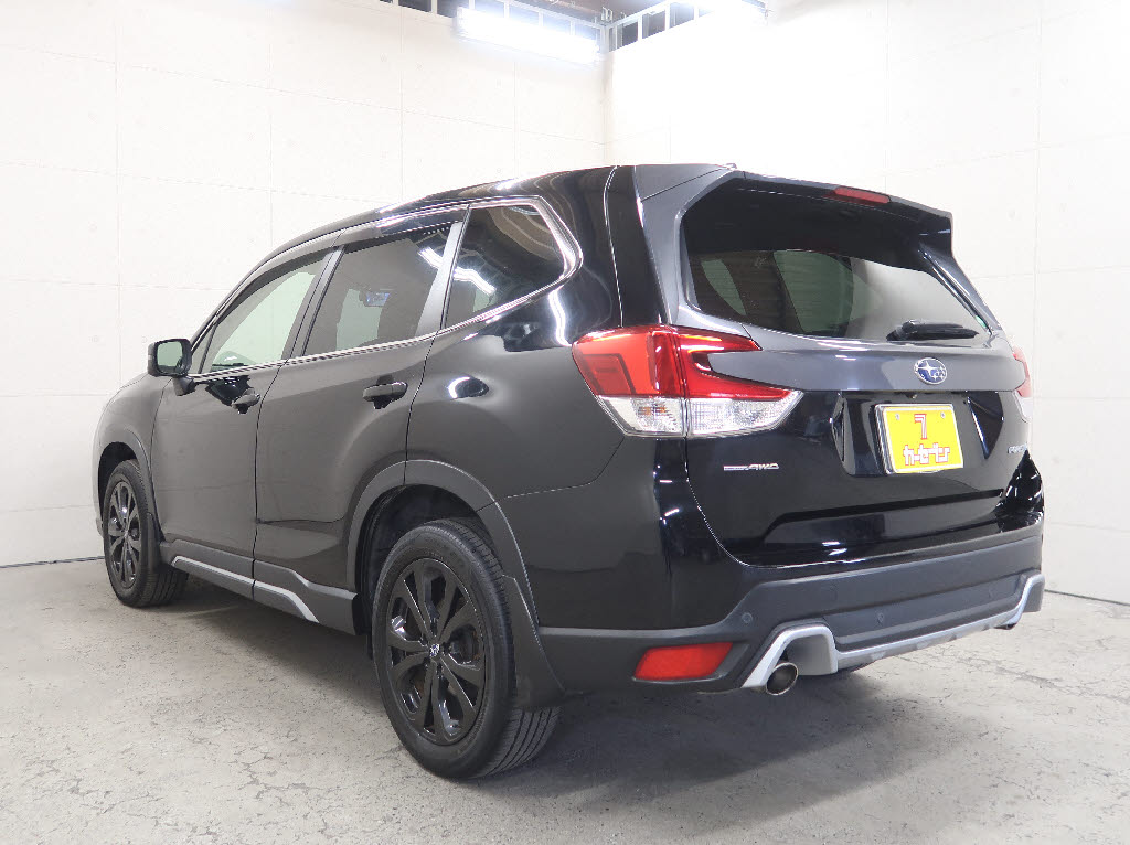 スバル フォレスター スポーツ 4WD