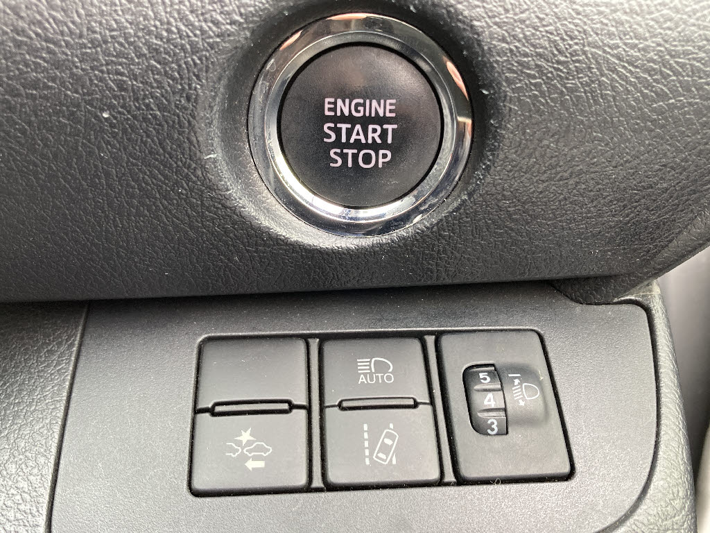 トヨタ シエンタ G 4WD