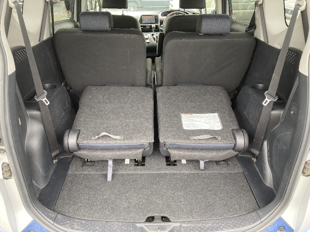 トヨタ シエンタ G 4WD