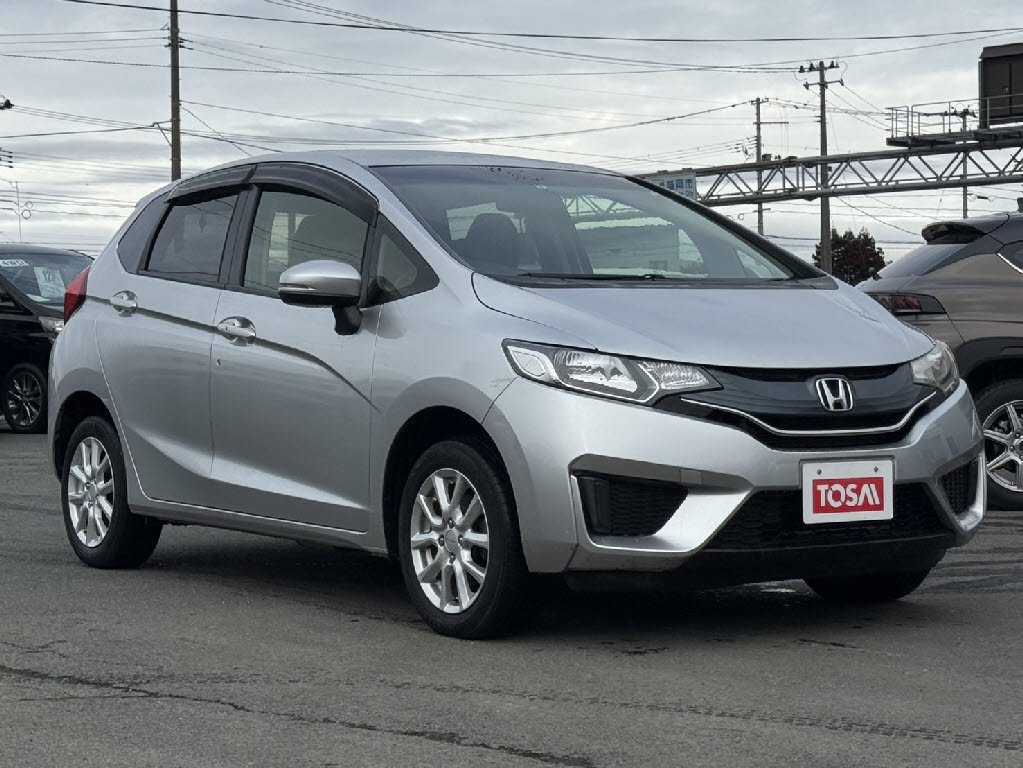 ホンダ フィット 13G・Fﾊﾟｯｹｰｼﾞ 4WD