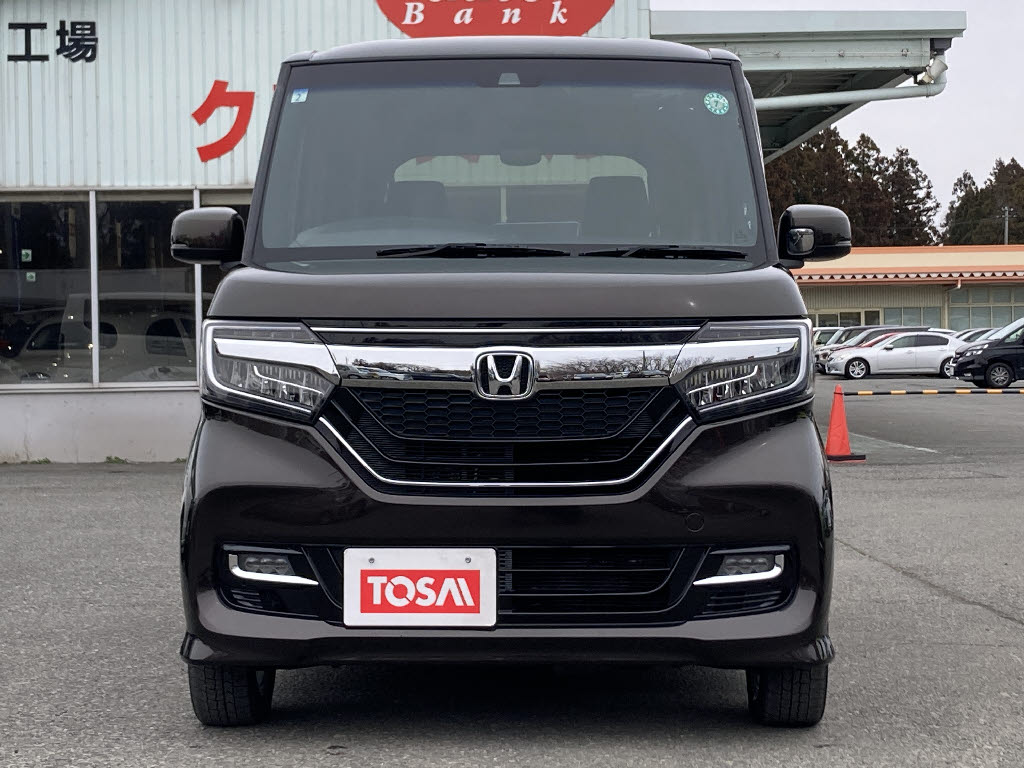 ホンダ Ｎ　ＢＯＸカスタム G・Lﾎﾝﾀﾞｾﾝｼﾝｸﾞ 4WD