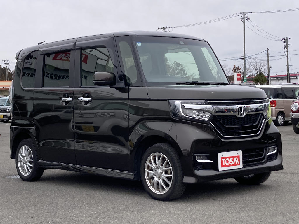ホンダ Ｎ　ＢＯＸカスタム G・Lﾎﾝﾀﾞｾﾝｼﾝｸﾞ 4WD
