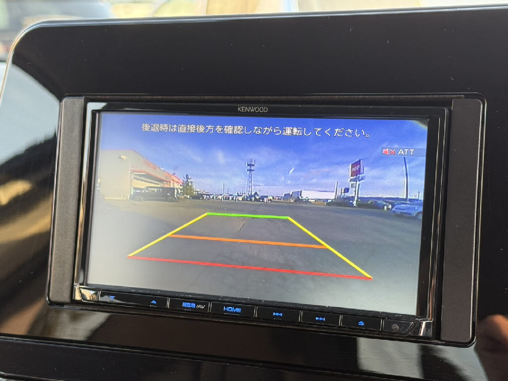 ニッサン ノート X FOUR 4WD