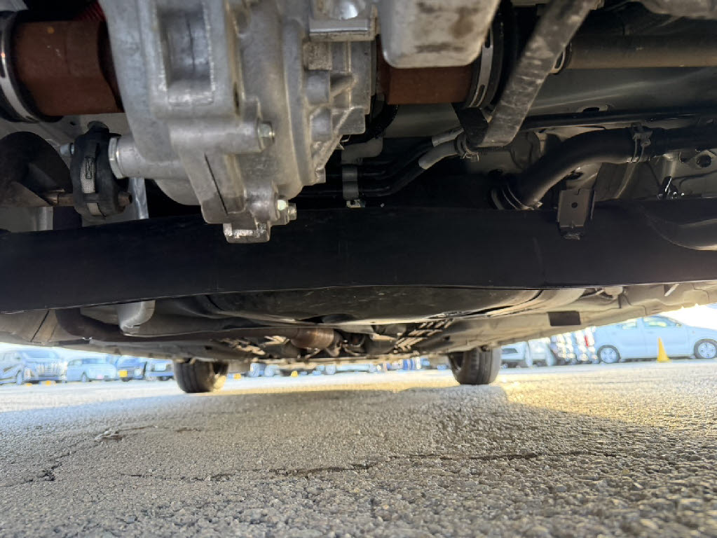 ニッサン ノート X FOUR 4WD