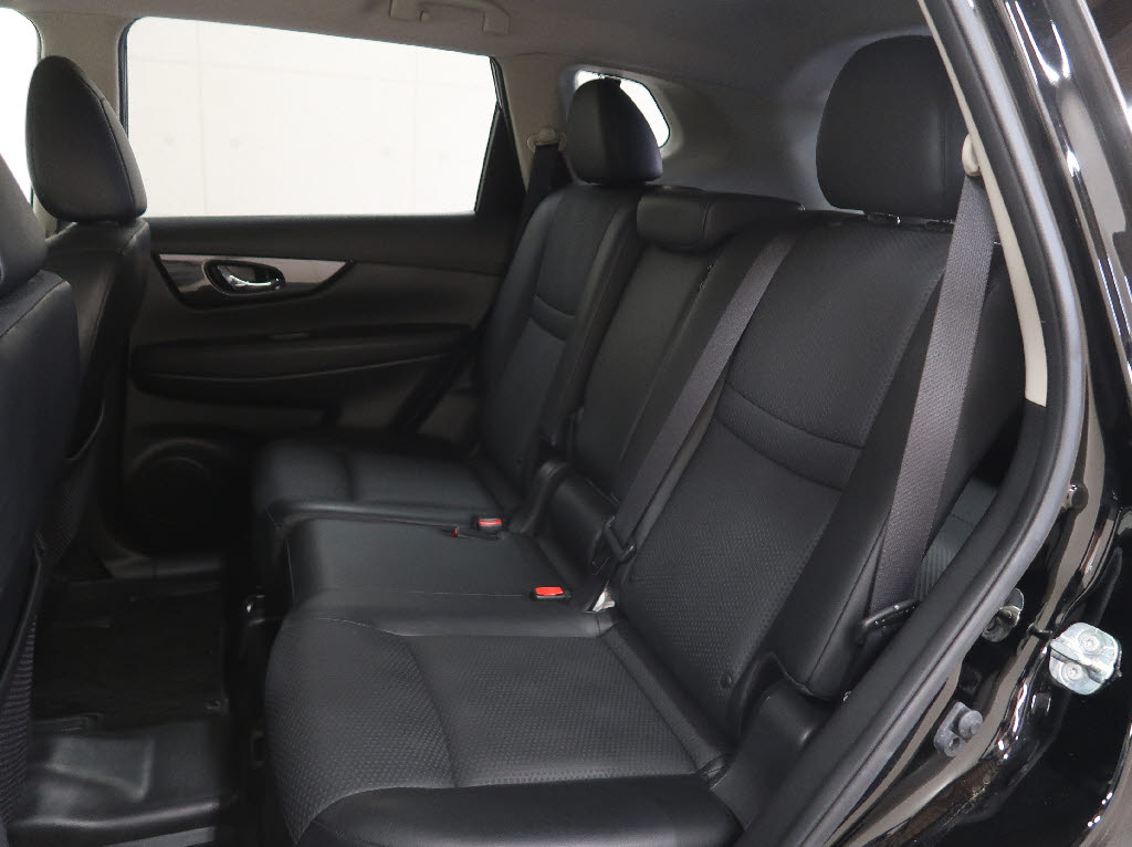 ニッサン エクストレイル 20XI 4WD