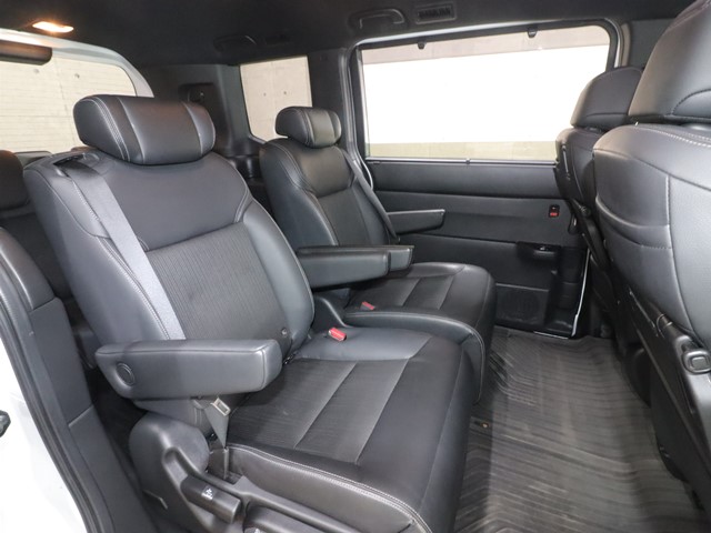 ホンダ ステップワゴン ｅＨＥＶスパーダ