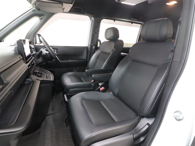 ホンダ ステップワゴン ｅＨＥＶスパーダ