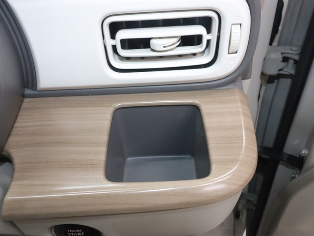 スズキ ラパン Ｘ