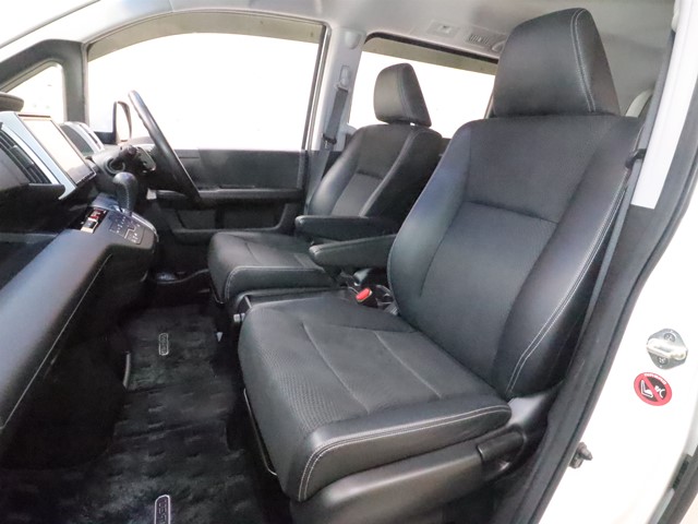 ホンダ ステップワゴン スパーダＺクールスピリット