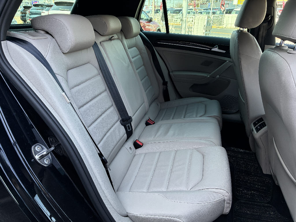 フォルクスワーゲン ＶＷゴルフ ＴＤＩハイラインマイスター