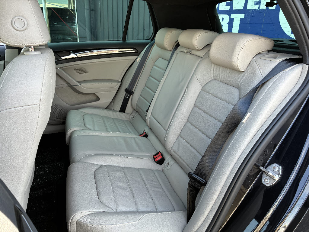 フォルクスワーゲン ＶＷゴルフ ＴＤＩハイラインマイスター