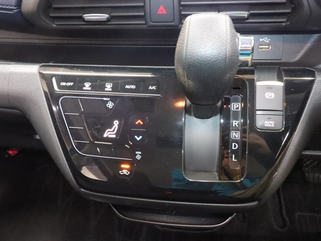 ニッサン デイズ ハイウェイスターＧターボプロパイロット