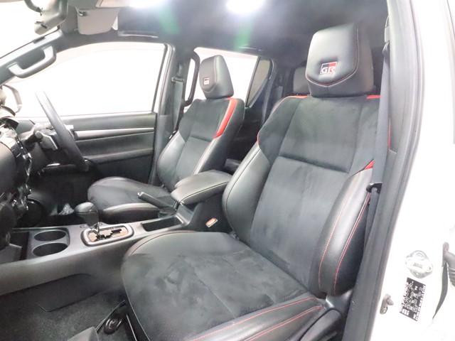 トヨタ ハイラックス Ｚ　ＧＲスポーツ