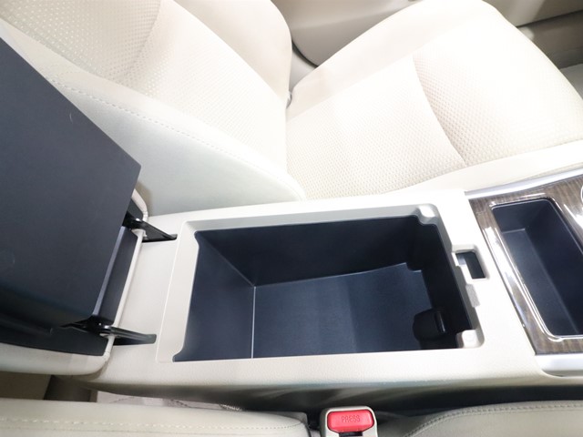 ニッサン ティアナ ＸＥ