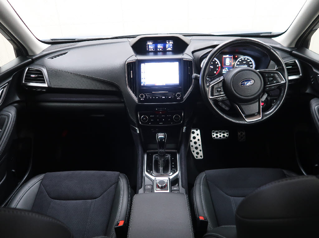 スバル フォレスター スポーツ