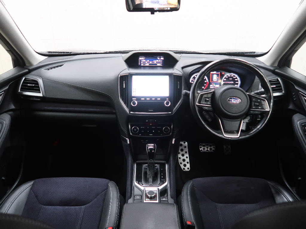 スバル フォレスター スポーツ