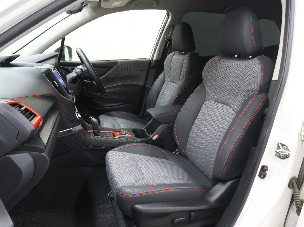 スバル フォレスター X-ﾌﾞﾚｲｸ 4WD