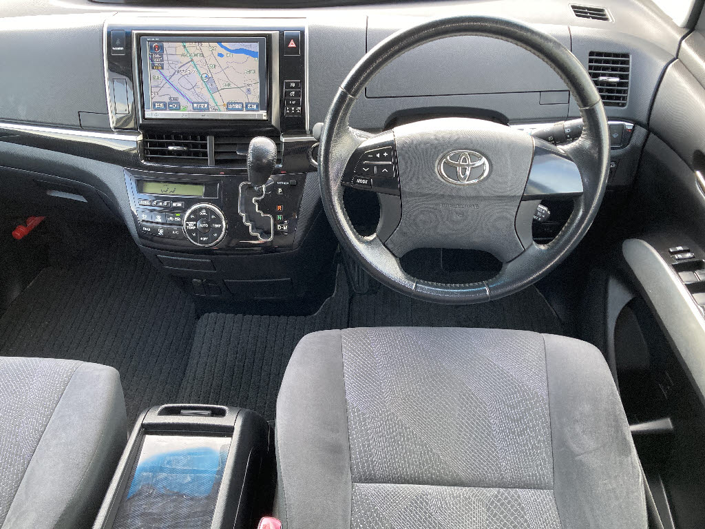 トヨタ エスティマ ｱｴﾗｽ 4WD