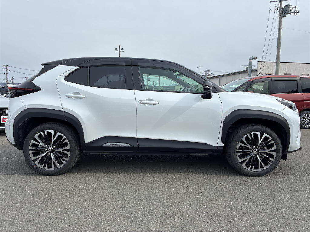 トヨタ ヤリス クロス ﾊｲﾌﾞﾘｯﾄﾞZ 4WD