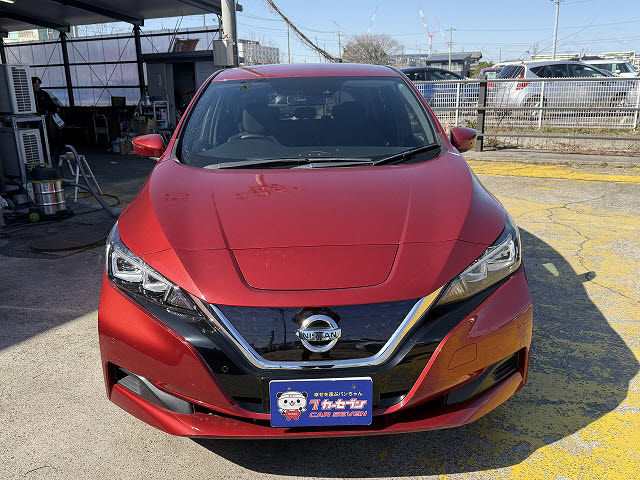 ニッサン リーフ X