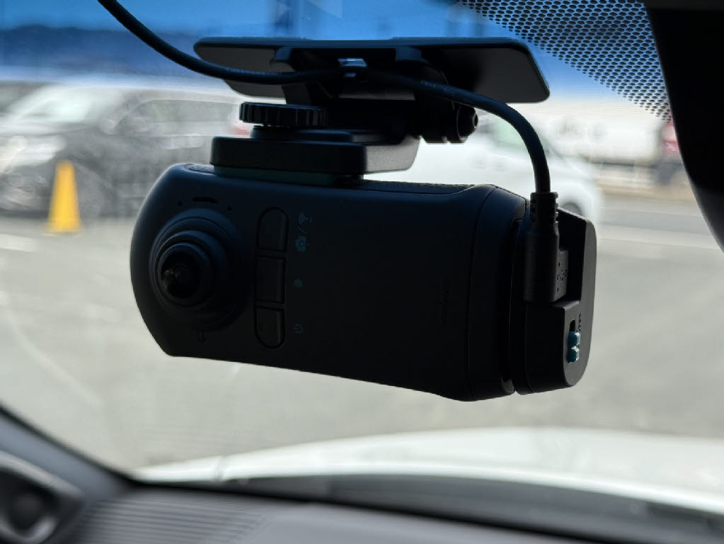 トヨタ ﾊﾘｱｰ ﾊｲﾌﾞﾘｯﾄﾞ Z 4WD