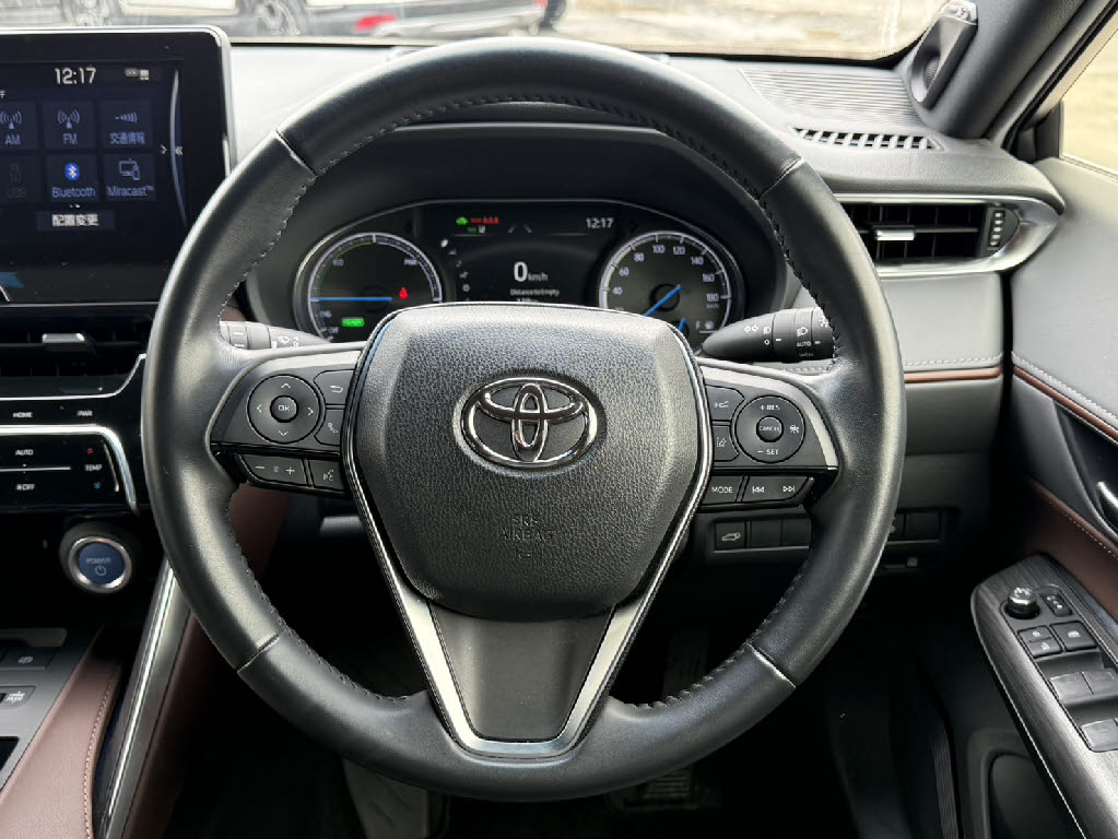 トヨタ ﾊﾘｱｰ ﾊｲﾌﾞﾘｯﾄﾞ Z 4WD