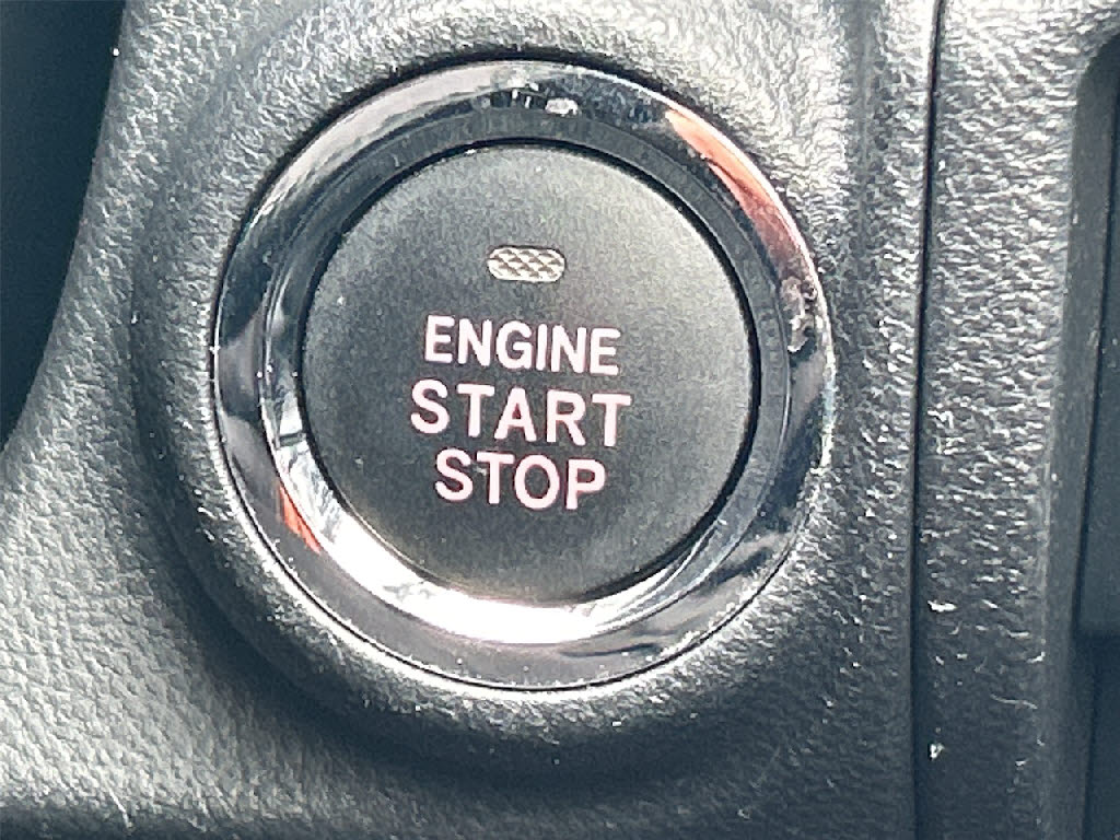 スバル ｲﾝﾌﾟﾚｯｻｽﾎﾟｰﾂHV 2.0E-L ｱｲｻｲﾄ