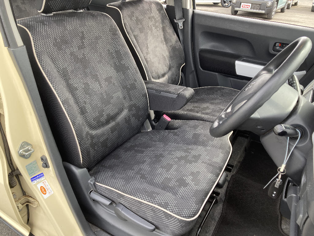 スズキ ハスラー G 4WD