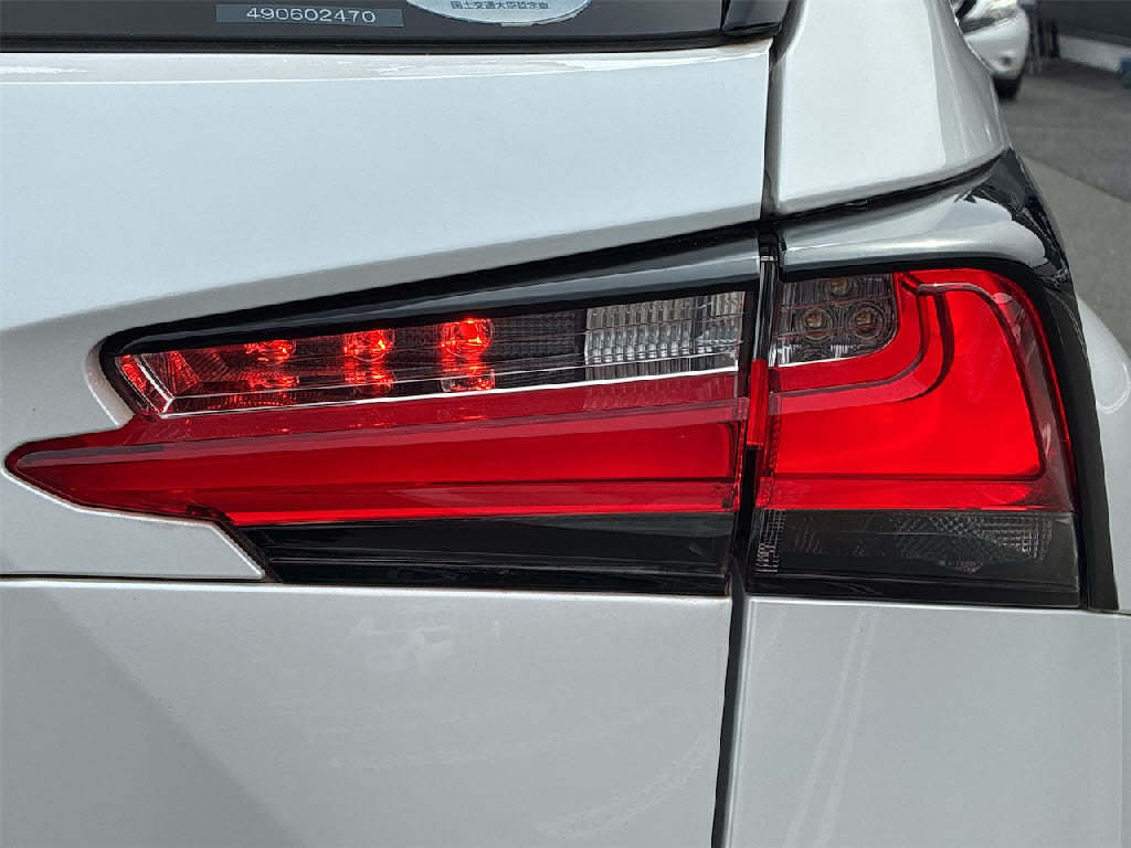 レクサス レクサス ＮＸ NX200T Iﾊﾟｯｹｰｼﾞ　4WD