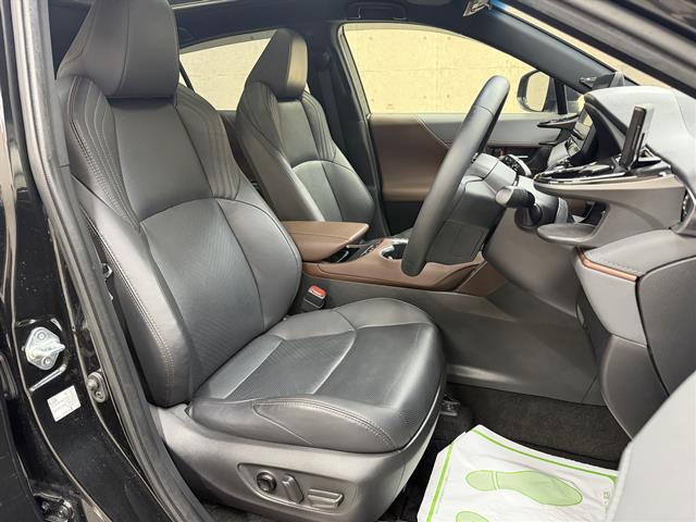 トヨタ ﾊﾘｱｰ ﾊｲﾌﾞﾘｯﾄﾞ Z　ﾚｻﾞｰﾊﾟｯｹｰｼﾞ