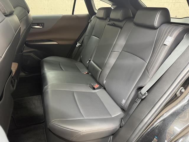 トヨタ ﾊﾘｱｰ ﾊｲﾌﾞﾘｯﾄﾞ Z　ﾚｻﾞｰﾊﾟｯｹｰｼﾞ