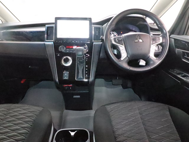 三菱 デリカＤ：５ P