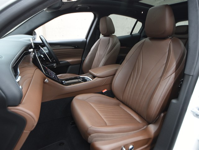 その他輸入車 マセラティ グレカーレ ＧＴ