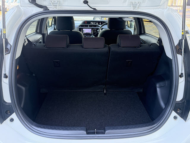 トヨタ アクア Ｇ