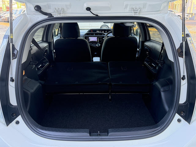 トヨタ アクア Ｇ