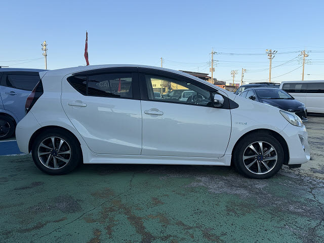 トヨタ アクア Ｇ