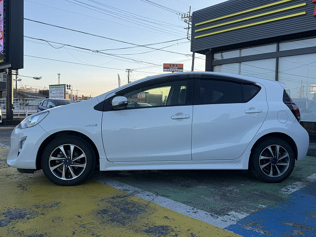 トヨタ アクア Ｇ