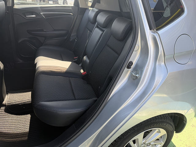 ホンダ ﾌｨｯﾄﾊｲﾌﾞﾘｯﾄﾞ Lﾊﾟｯｹｰｼﾞ