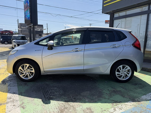 ホンダ ﾌｨｯﾄﾊｲﾌﾞﾘｯﾄﾞ Lﾊﾟｯｹｰｼﾞ