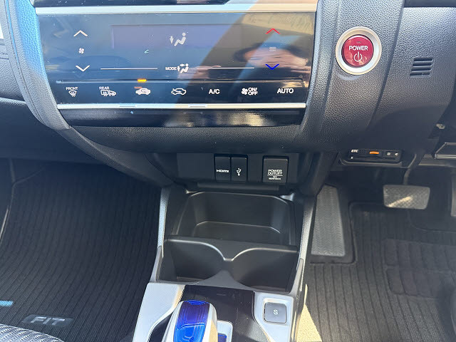 ホンダ ﾌｨｯﾄﾊｲﾌﾞﾘｯﾄﾞ Lﾊﾟｯｹｰｼﾞ