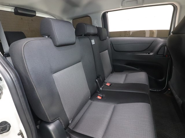 トヨタ ｼｴﾝﾀ ﾊｲﾌﾞﾘｯﾄﾞ Gｾｰﾌﾃｨｴﾃﾞｨｼｮﾝ　2