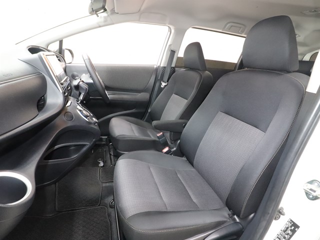 トヨタ ｼｴﾝﾀ ﾊｲﾌﾞﾘｯﾄﾞ Gｾｰﾌﾃｨｴﾃﾞｨｼｮﾝ　2