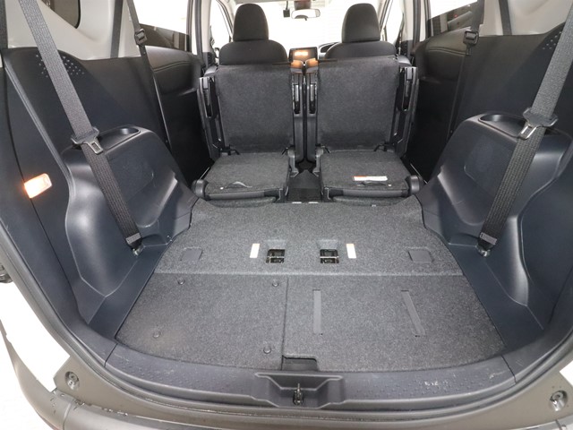 トヨタ ｼｴﾝﾀ ﾊｲﾌﾞﾘｯﾄﾞ Gｾｰﾌﾃｨｴﾃﾞｨｼｮﾝ　2