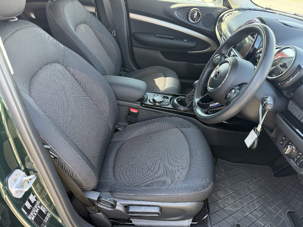 ＢＭＷ ＢＭＷ ミニ クーパー　クラブマン