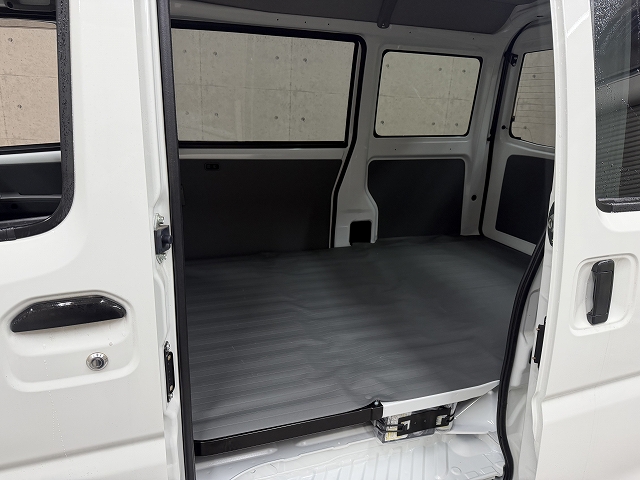 三菱 ミニキャブＶ CD 20.0kWh2ｼｰﾀｰ